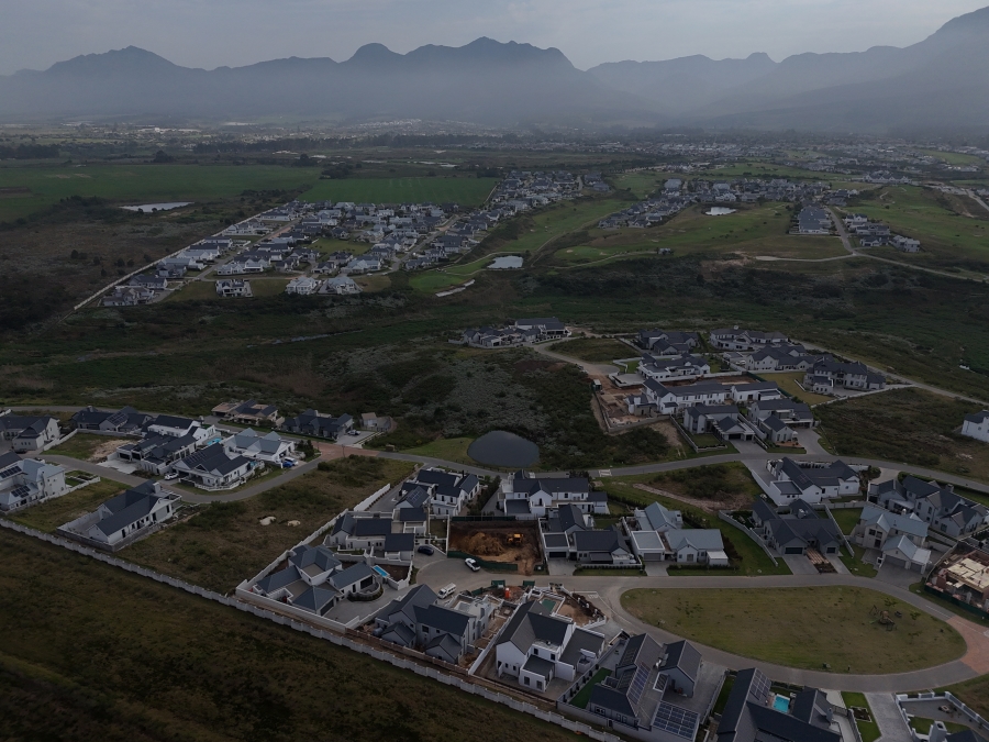 0 Bedroom Property for Sale in Kingswood Golf Estate Western Cape